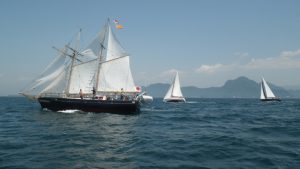 帆船Ami フルセイルトレーニング