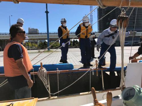 9月17日 函館で入国手続き